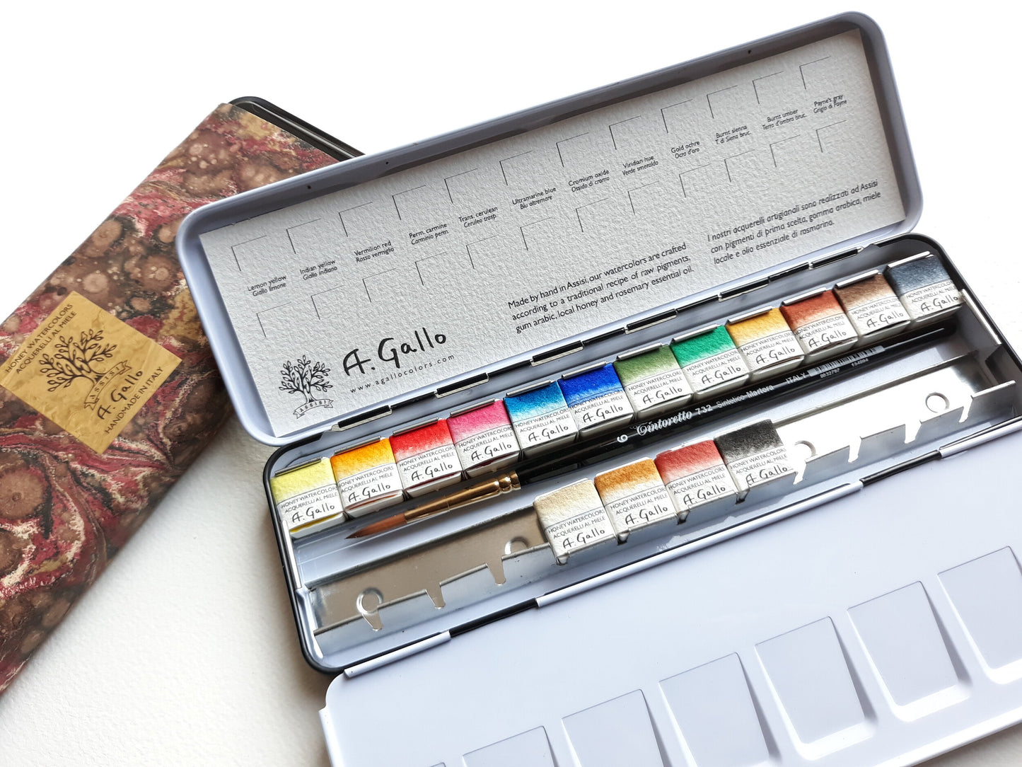 A. Gallo 12 + 4 Watercolor Set