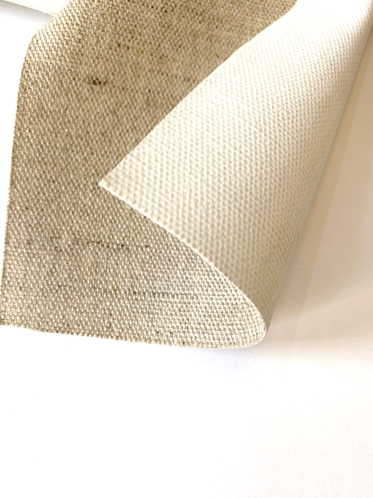 #568 Linen, Gesso Primed, Medium/Heavy Texture